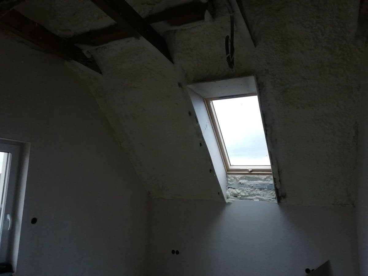 Ocieplenie poddasza Mrozów 4
